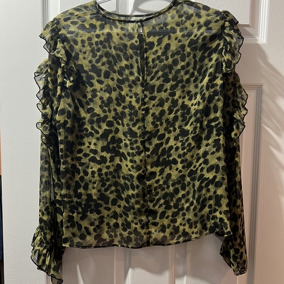H&M green and black printed blouse - Picture 2 of 3